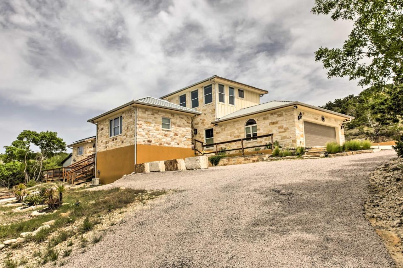 Вілла Ladera Wimberley Estate On 13 Acres With Hot Tub Екстер'єр фото